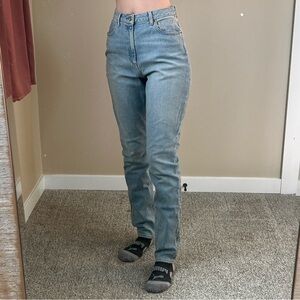 ASOS 26x36 light wash tall long length Women’s Jeans - 99% cotton